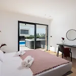 Vivi Rent - Old Olive Iv Villa *
