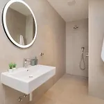 Vivi Rent - Old Olive Iv Villa