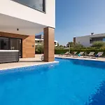 Vivi Rent - Old Olive Iv Vodnjan