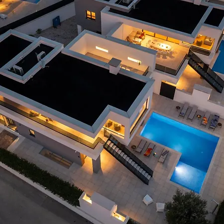 Vivi Rent - Old Olive Iv Villa