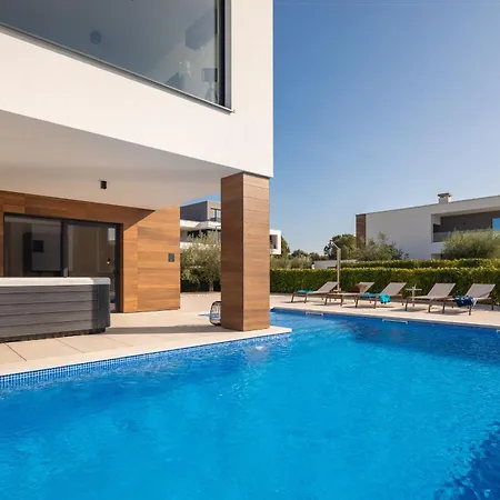 Villa Vivi Rent - Old Olive Iv *