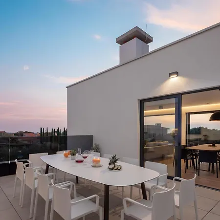 Villa Vivi Rent - Old Olive Iv *