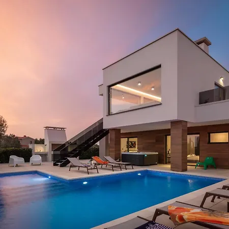 Vivi Rent - Old Olive Iv Villa Vodnjan